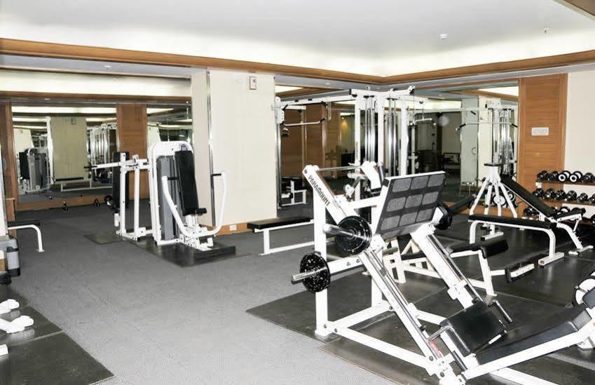 เดอะ คลาสสิค คลับ Hotel มุมไบ ภายนอก รูปภาพ