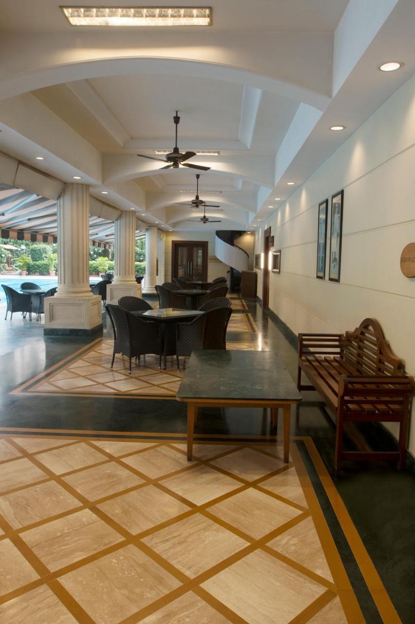 เดอะ คลาสสิค คลับ Hotel มุมไบ ภายนอก รูปภาพ